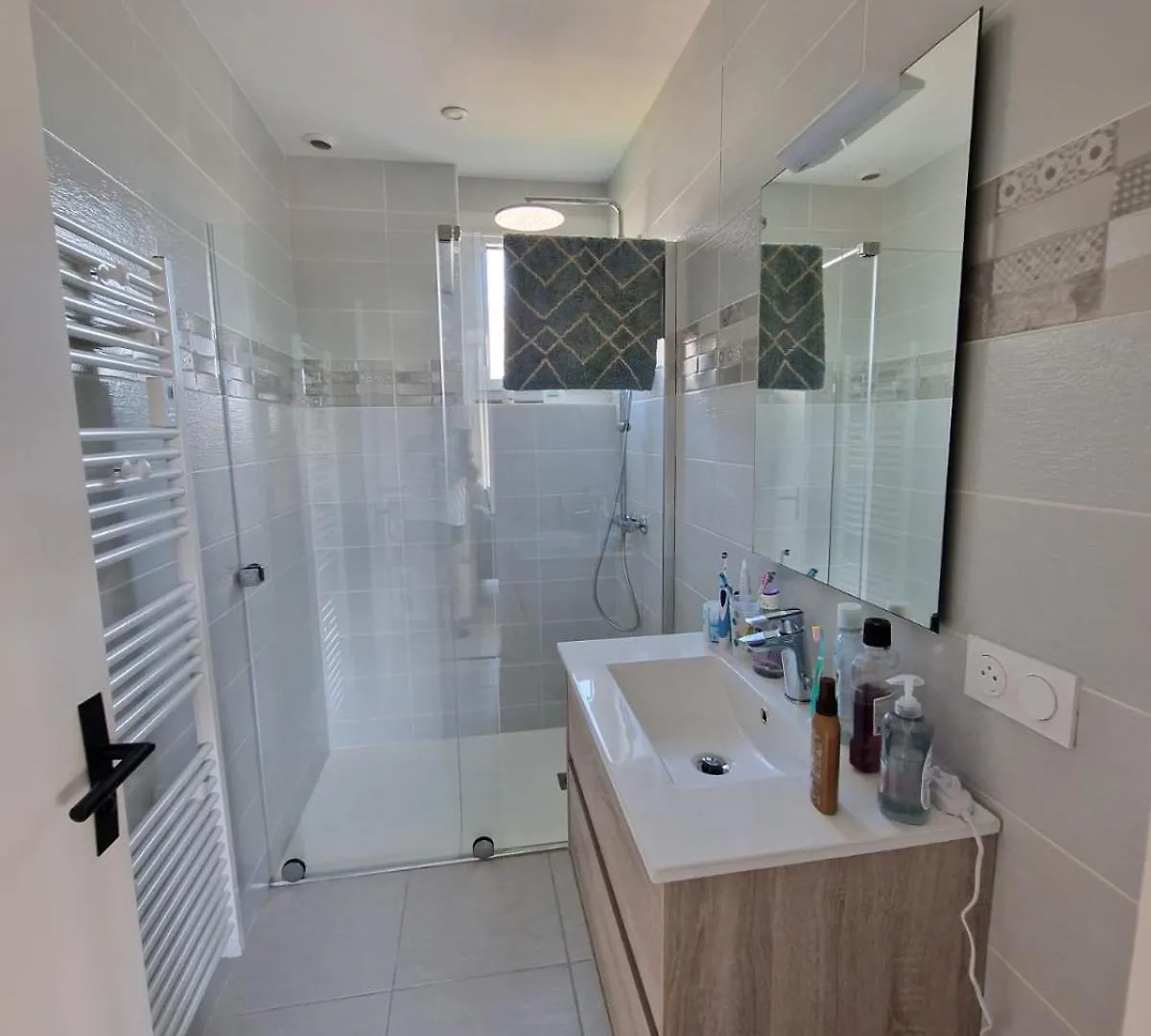 Δωμάτια σε οικογενειακή κατοικία Chambre En Centre Ville Proche Mer Saint-Pol-de-Léon